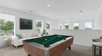 8051 Marchese Dr in Richmond, TX - Building Photo