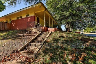 2000 NW 28th St in Oklahoma City, OK - Building Photo - Building Photo