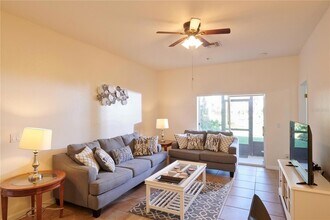 7513 Pellham Way in Kissimmee, FL - Foto de edificio - Building Photo