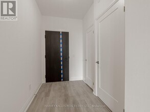 20 Soudan Ave in Toronto, ON - Building Photo - Building Photo