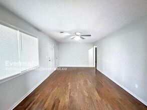 1186 Bell Ave in East Point, GA - Building Photo - Building Photo