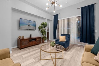 337 Orista Dr in Davenport, FL - Building Photo - Building Photo