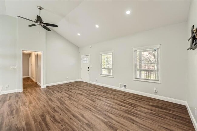 459 Holcomb Bridge Rd in Norcross, GA - Building Photo - Building Photo