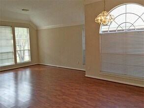 7411 Orchard Hills Ln in Sugar Land, TX - Building Photo - Building Photo