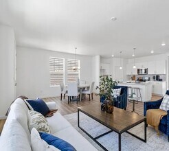 4510 Burl St in Timnath, CO - Foto de edificio - Building Photo