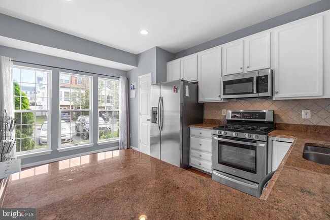 property at 2478 Wheat Meadow Cir