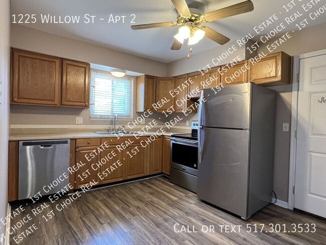 1225 Willow St in Grand Ledge, MI - Building Photo - Building Photo