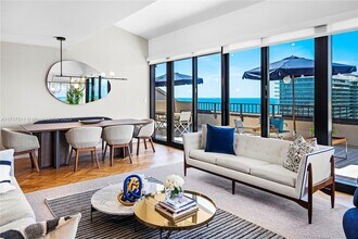 201 Crandon Blvd in Miami, FL - Foto de edificio - Building Photo