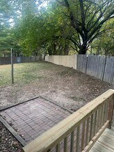 4403 W Capri Ct in Peoria, IL - Foto de edificio - Building Photo