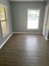 1208 Zeola St in Longview, TX - Building Photo - Building Photo