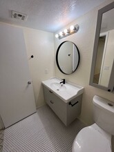 1201 S McClintock Dr in Tempe, AZ - Building Photo - Building Photo