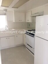 562 N 16th St in Grover Beach, CA - Foto de edificio - Building Photo