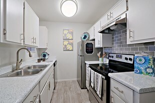 Country Gables Apartments