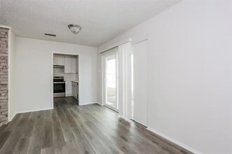 5037 Collingwood Dr in Garland, TX - Building Photo - Building Photo