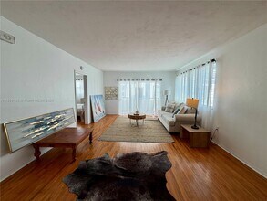 1135 101st St in Bay Harbor Islands, FL - Building Photo - Building Photo