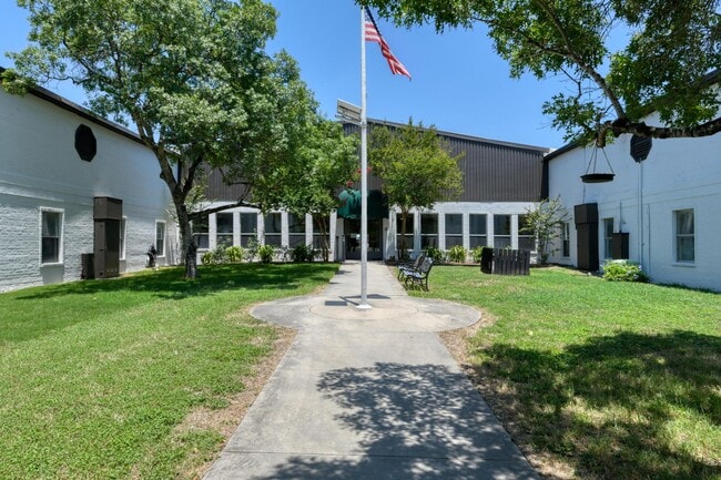 Silver Oaks Villas