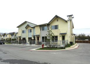 Cooper Villas in Austin, TX - Building Photo - Building Photo