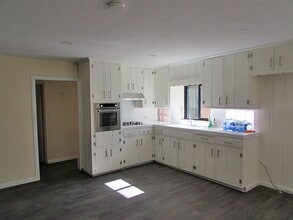 31482 Sierra Linda St in Yucaipa, CA - Building Photo - Building Photo