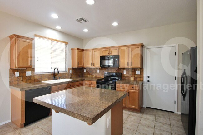 2633 W Bisbee Way in Anthem, AZ - Building Photo - Building Photo