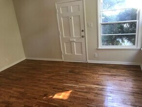 4354 Elenda St, Unit 1 in Culver City, CA - Building Photo - Building Photo