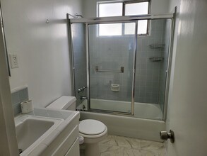 1509 Shenandoah St, Unit 1 in Los Angeles, CA - Building Photo - Building Photo