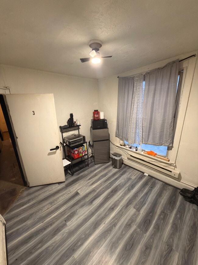 property at 316 N 2nd St