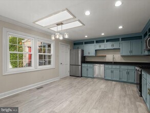 5470 Gloucester Rd in Columbia, MD - Building Photo - Building Photo