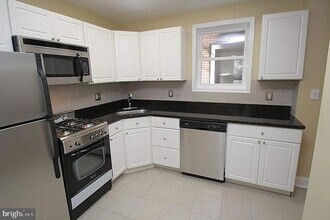 1504 Mt Vernon St in Philadelphia, PA - Building Photo - Building Photo