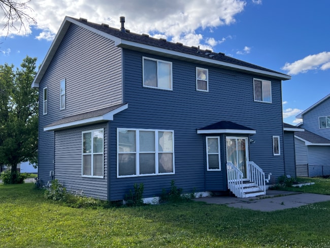 54 Meadowlark Dr in Hudson, WI - Building Photo - Building Photo