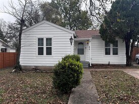 3914 Shelley Blvd in Dallas, TX - Building Photo