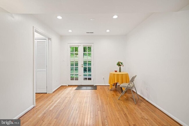 property at 6607 Hillandale Rd