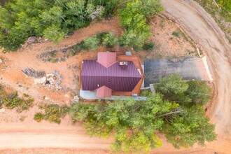 656 Aspen Dr in Brian Head, UT - Building Photo - Building Photo