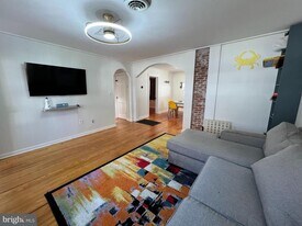 710 Garfield Ave in Colonial Beach, VA - Building Photo