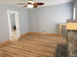 460 Chenango St, Unit 3 in Binghamton, NY - Building Photo - Building Photo
