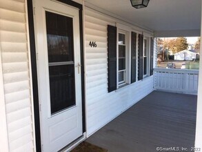446 Old Stratfield Rd, Unit 1st FL in Fairfield, CT - Building Photo - Building Photo