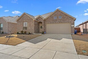 5028 Waterway Dr in Princeton, TX - Building Photo