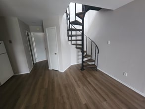 7758 Rockwell Ave in Philadelphia, PA - Building Photo - Building Photo