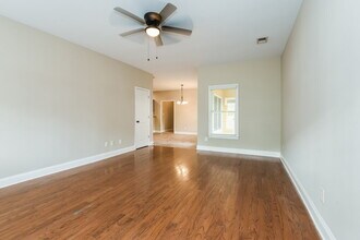 49 Celtic Ct in Adairsville, GA - Foto de edificio - Building Photo