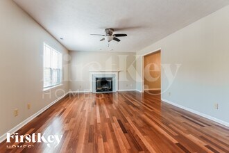 1562 Winding Creek Trail in Brownsburg, IN - Building Photo - Building Photo