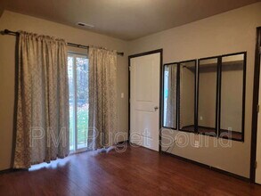 17614 79th Ave Ct E in Puyallup, WA - Building Photo - Building Photo