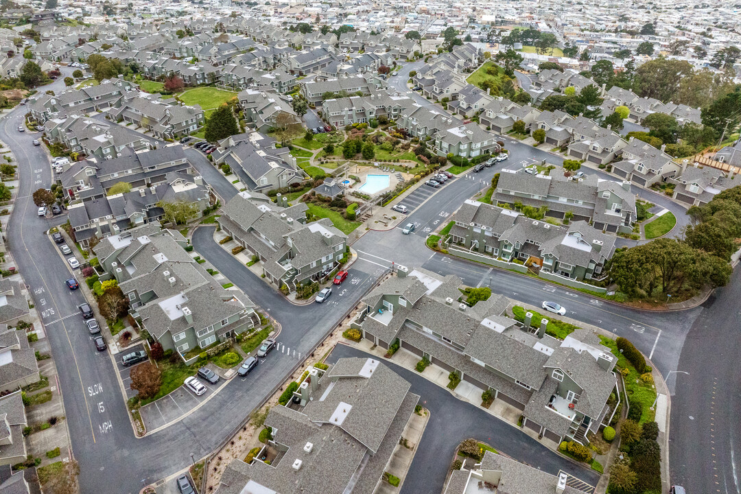 Village in the Park in Daly City, CA - Building Photo