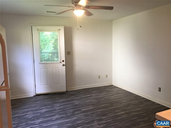 104 Morris Paul Ct in Charlottesville, VA - Building Photo - Building Photo