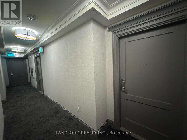 30-1230 Elm Dr W in Mississauga, ON - Building Photo - Building Photo