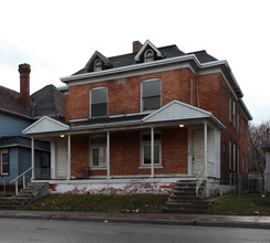 2207 Lagrange St in Toledo, OH - Building Photo - Building Photo