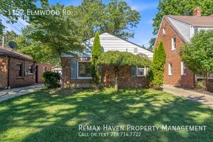 1152 Elmwood Rd in Mayfield Heights, OH - Building Photo