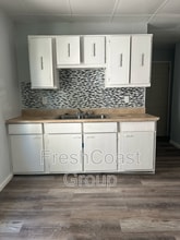 8006 Maryland Ave in Cleveland, OH - Building Photo - Building Photo