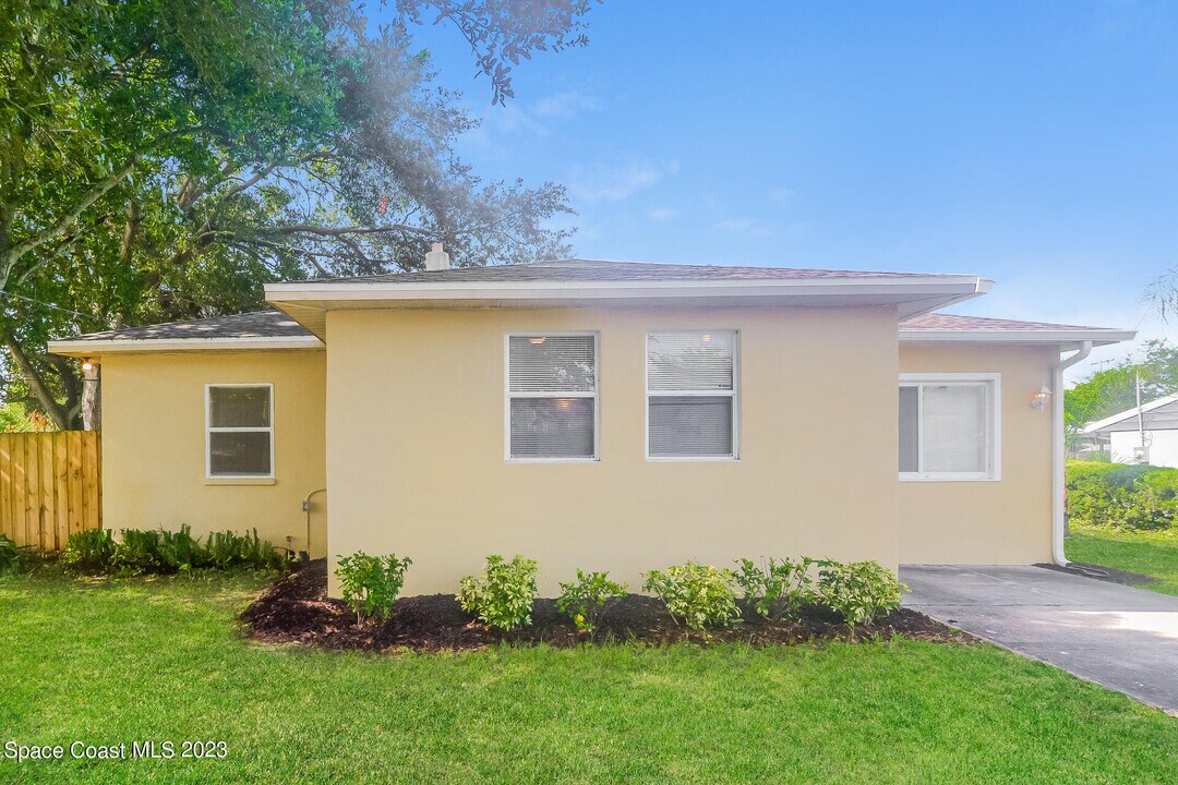 147 Beverly St in Titusville, FL - Building Photo