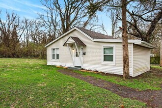 2008 Kappel Dr in St. Louis, MO - Building Photo - Building Photo