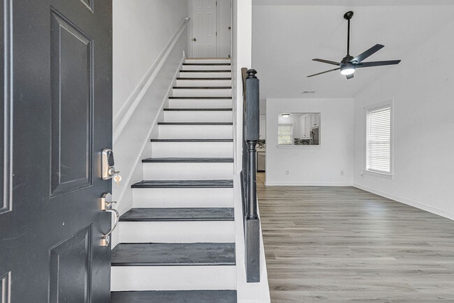 900 Springwood Dr in Jacksonville, NC - Building Photo - Building Photo