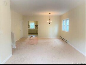 56 Valley Ave in Walden, NY - Building Photo - Building Photo